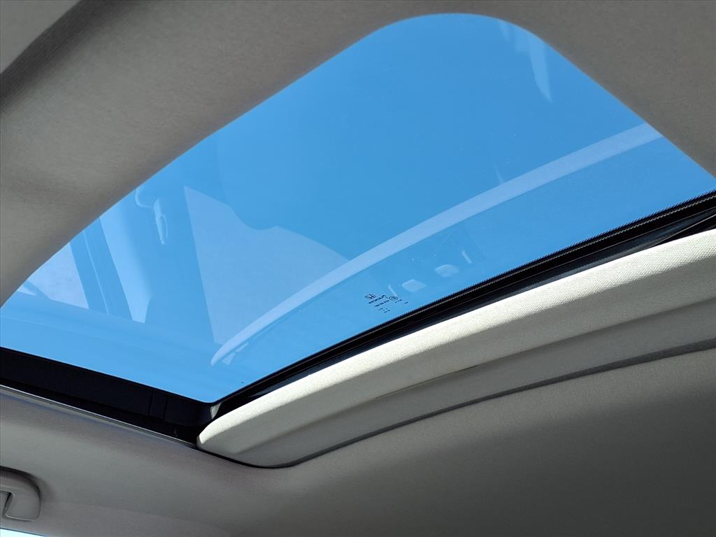 Thumbnail: 2022 Honda Pilot - 20