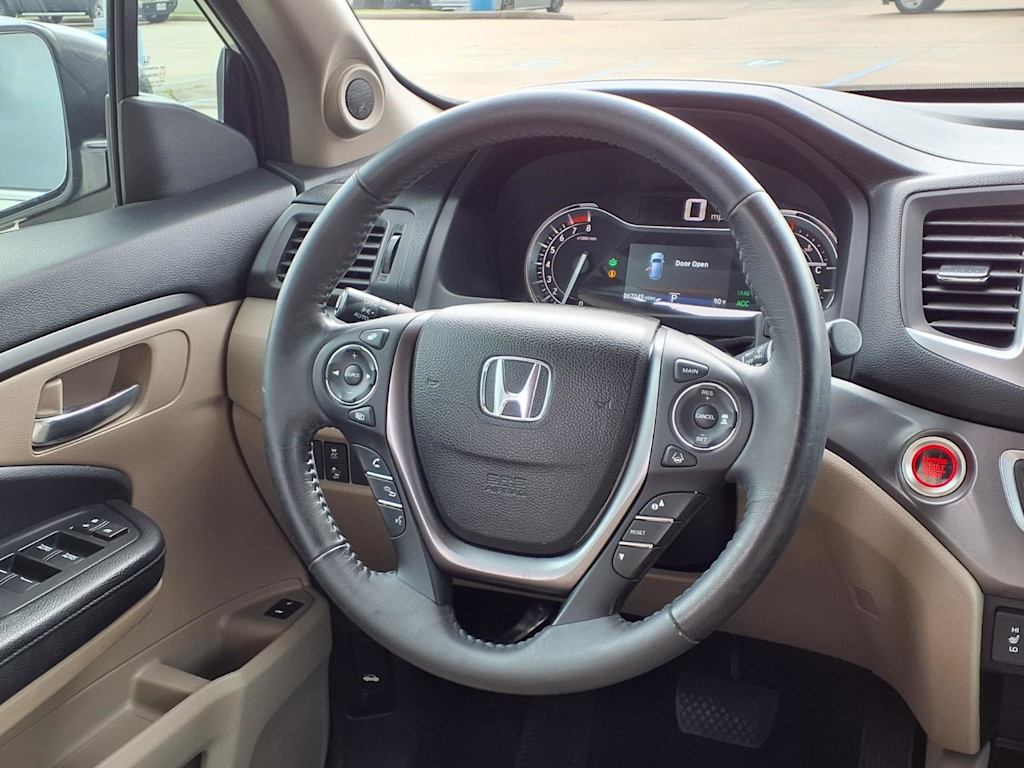 Thumbnail: 2018 Honda Pilot - 13