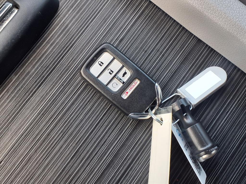 Thumbnail: 2021 Honda Pilot - 19