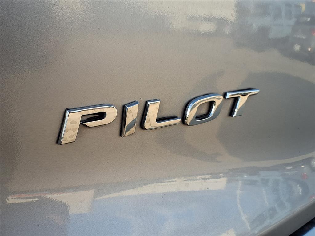 Thumbnail: 2021 Honda Pilot - 7