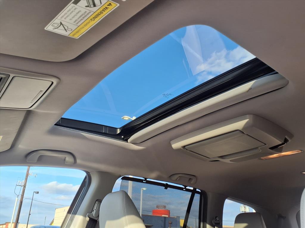 Thumbnail: 2021 Honda Pilot - 22