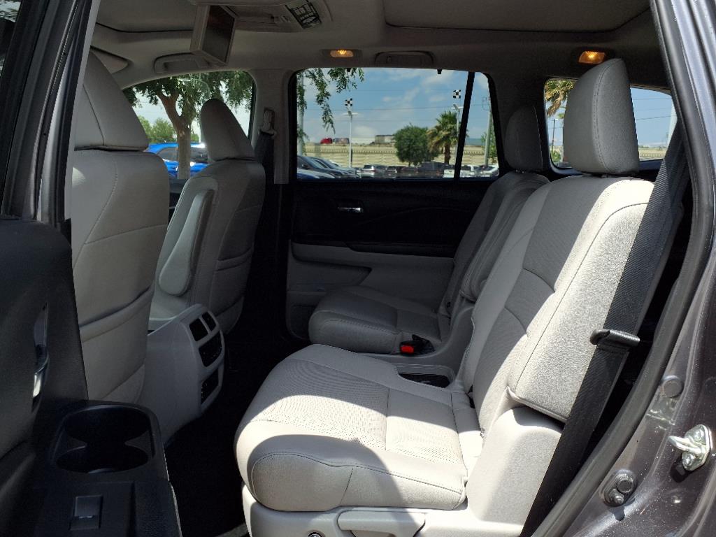 2017 Honda Pilot Elite 22