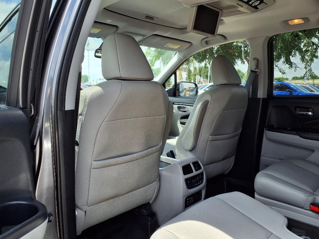 2017 Honda Pilot Elite 13