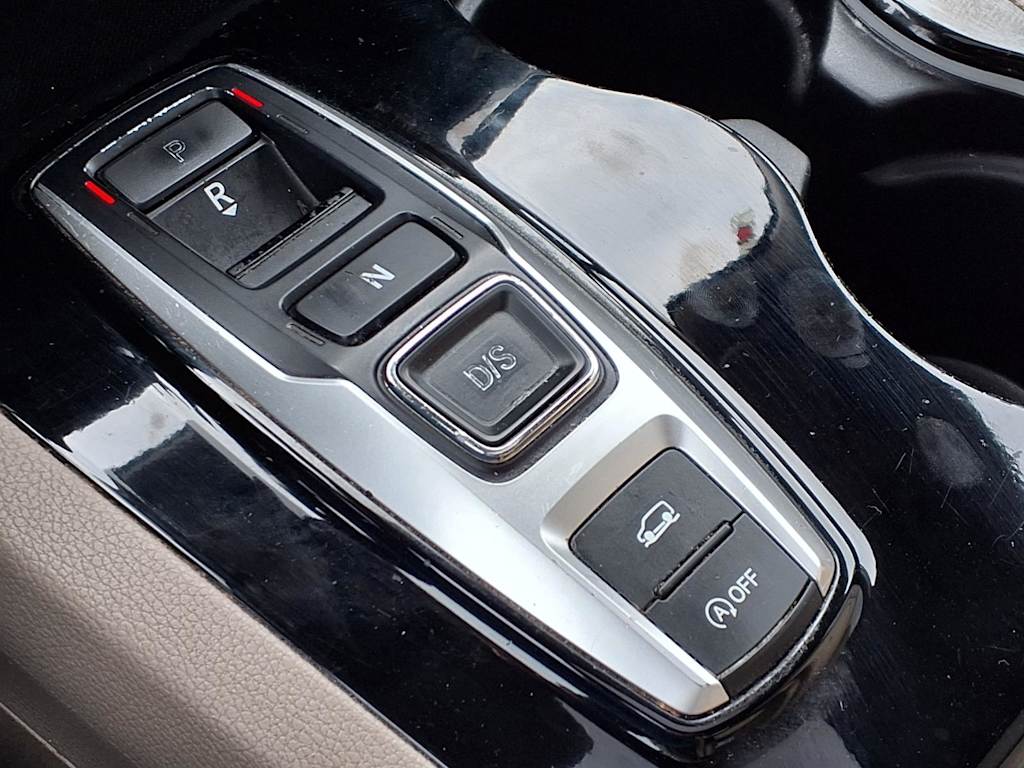 Thumbnail: 2019 Honda Pilot - 15