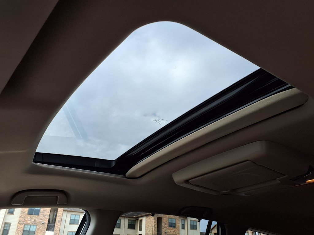 Thumbnail: 2019 Honda Pilot - 22