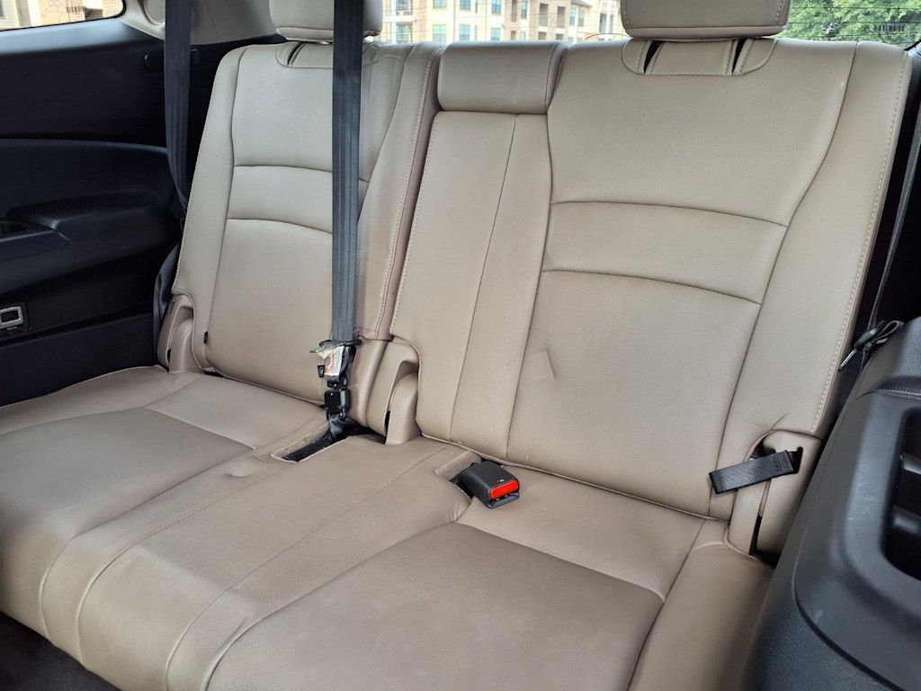 Thumbnail: 2019 Honda Pilot - 21