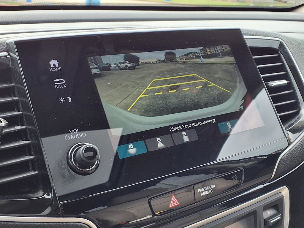 Thumbnail: 2019 Honda Pilot - 14