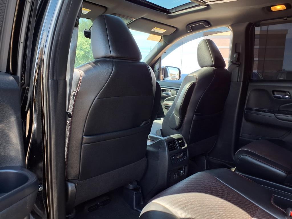 2021 Honda Pilot Black Edition 13
