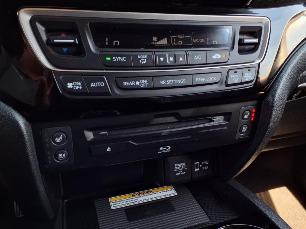 2021 Honda Pilot Black Edition 24