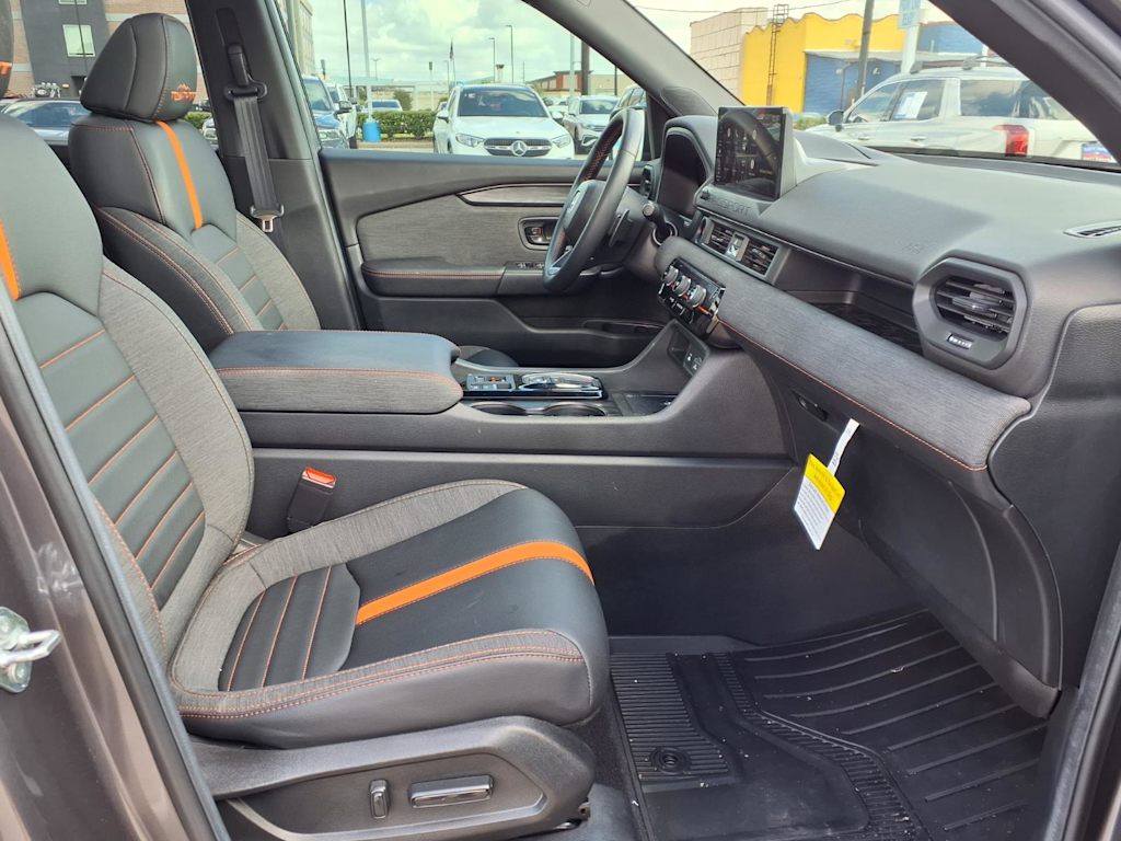 Thumbnail: 2026 Honda Passport - 11
