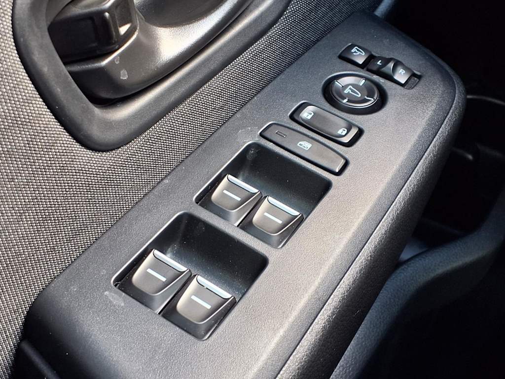 Thumbnail: 2026 Honda Passport - 23