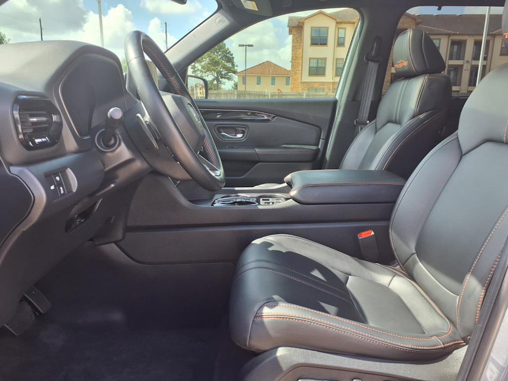 Thumbnail: 2024 Honda Pilot - 11