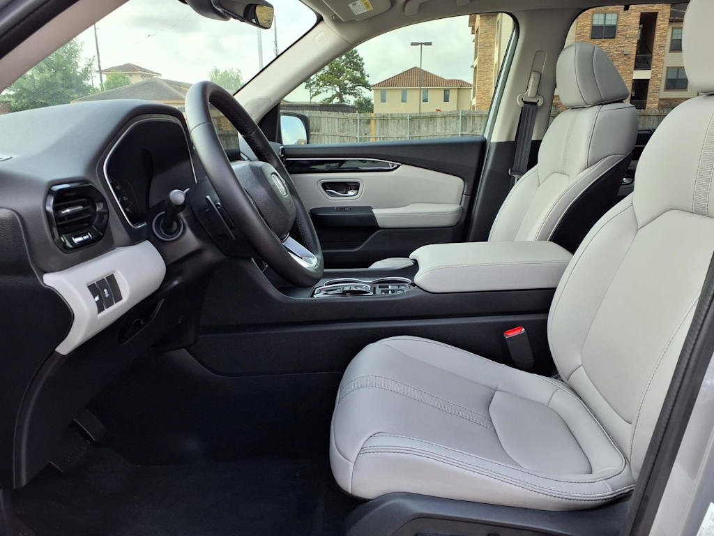 Thumbnail: 2023 Honda Pilot - 11