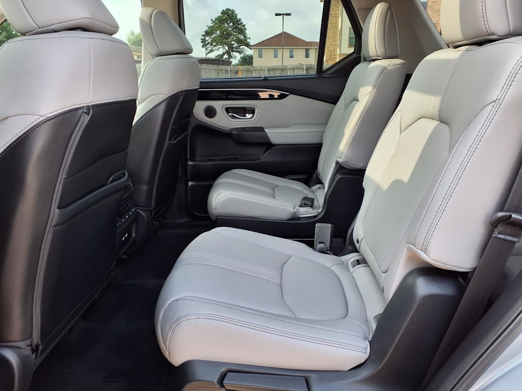 Thumbnail: 2023 Honda Pilot - 13