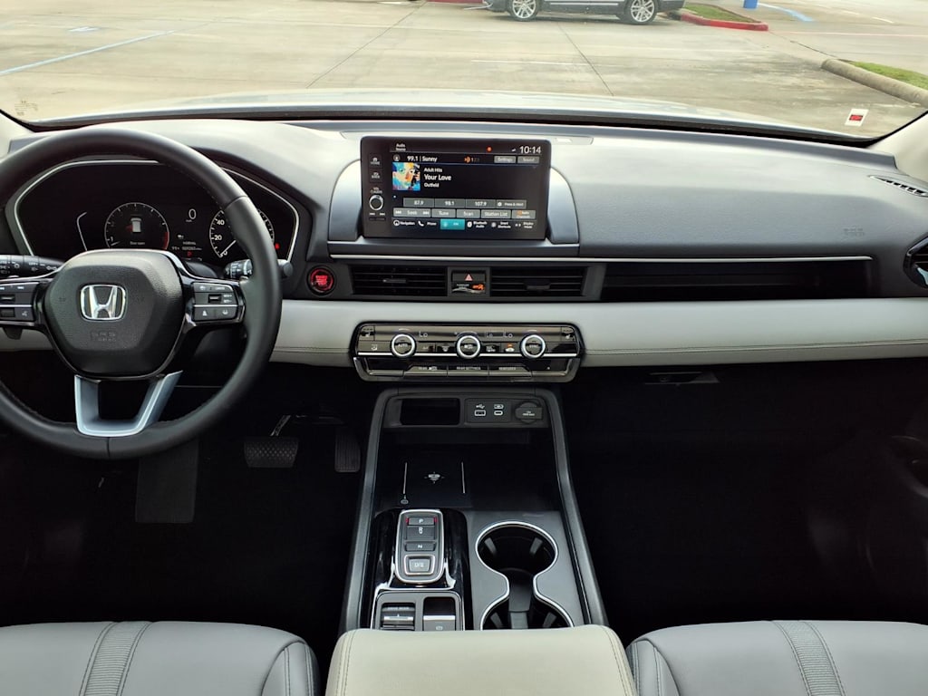 Thumbnail: 2023 Honda Pilot - 10
