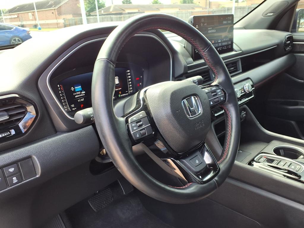 Thumbnail: 2025 Honda Pilot - 2