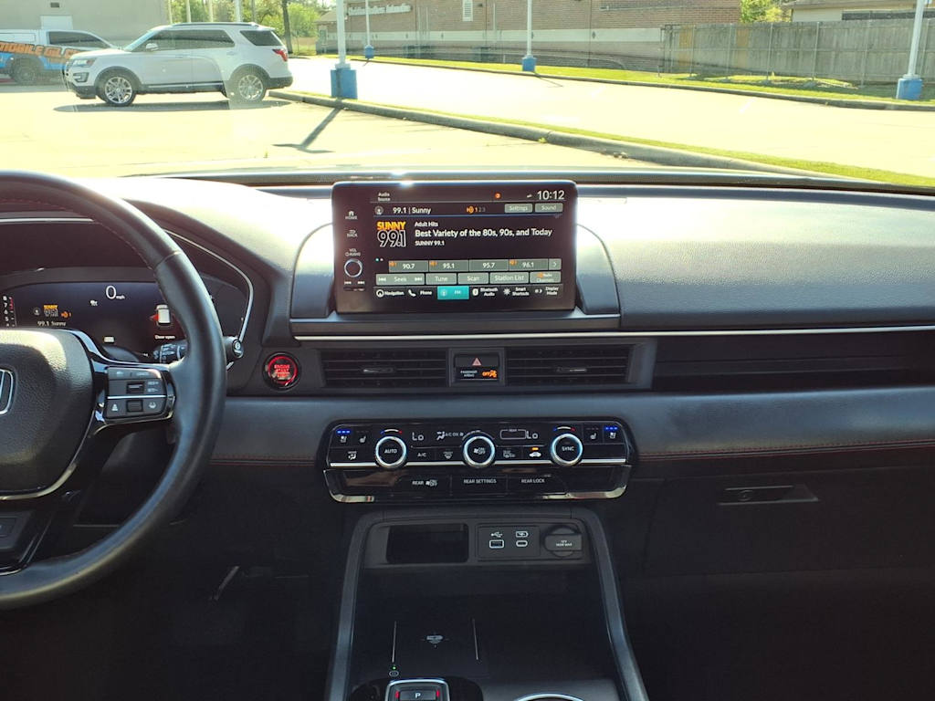 2025 Honda Pilot Black Edition - Photo 14