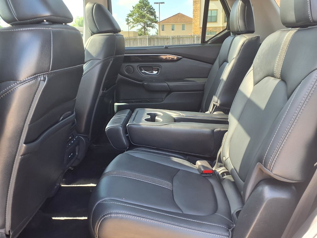 Thumbnail: 2025 Honda Pilot - 21