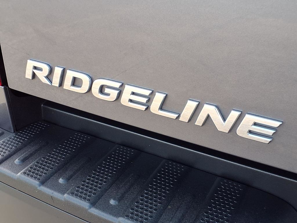 Thumbnail: 2023 Honda Ridgeline - 7