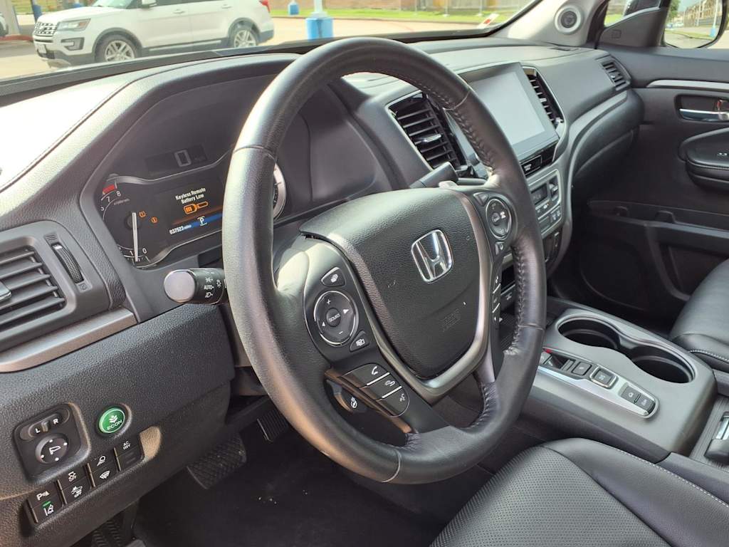 Thumbnail: 2023 Honda Ridgeline - 2