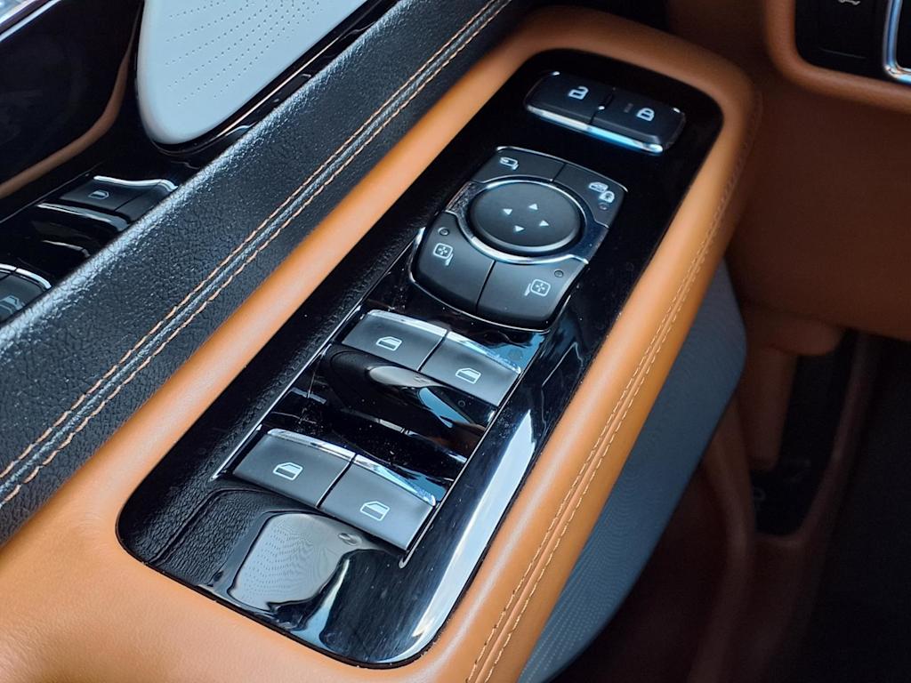 Thumbnail: 2025 Lincoln Aviator - 25