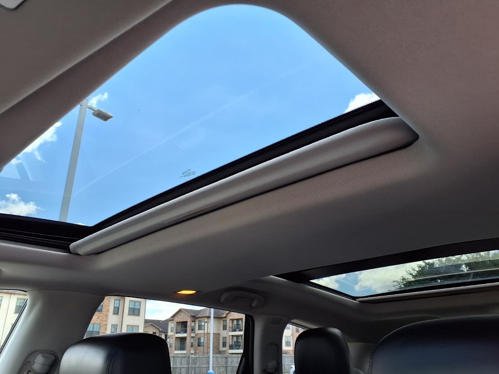 Thumbnail: 2015 INFINITI QX60 - 21