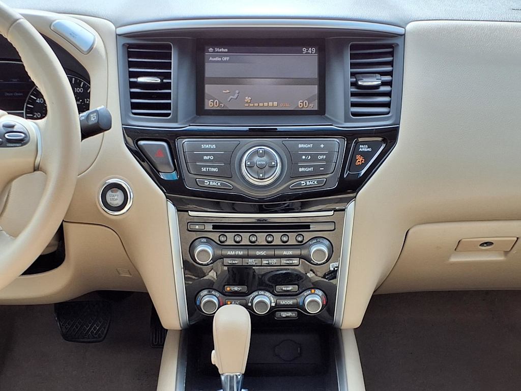 Thumbnail: 2014 Nissan Pathfinder - 14