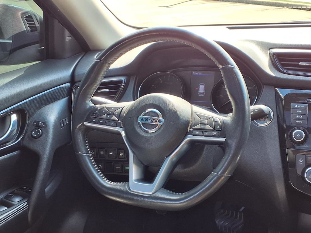 Thumbnail: 2018 Nissan Rogue - 13