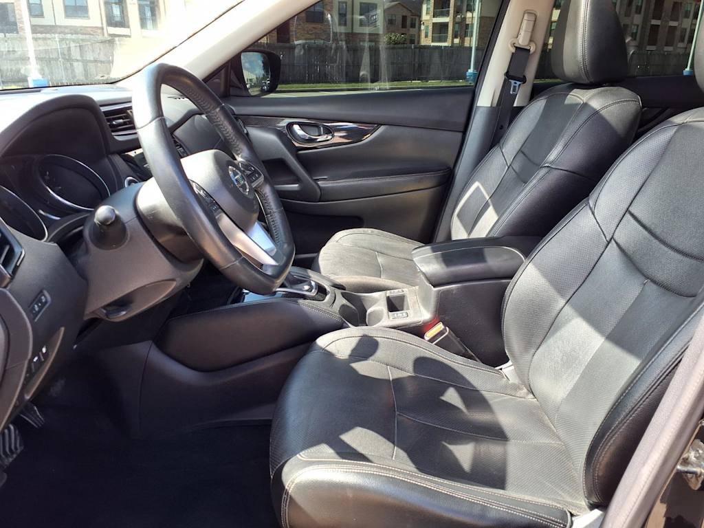 Thumbnail: 2018 Nissan Rogue - 10