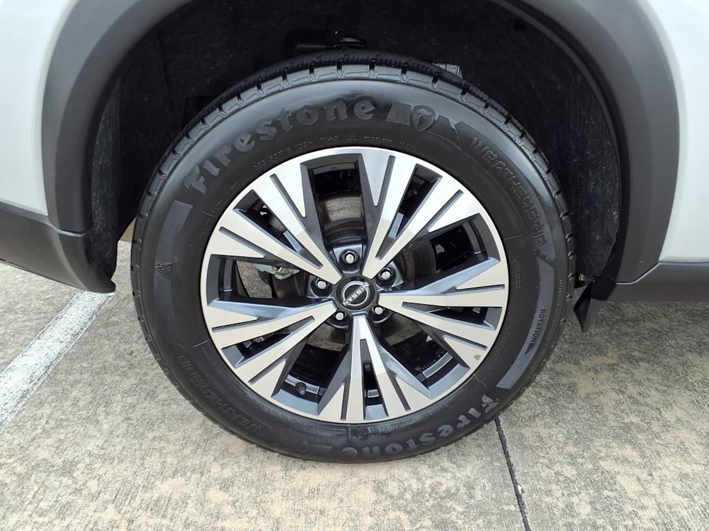 Thumbnail: 2023 Nissan Rogue - 8