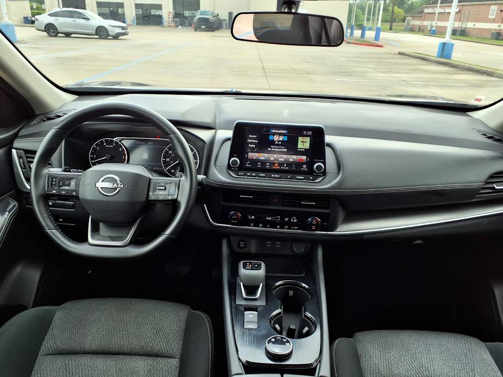 Thumbnail: 2025 Nissan Rogue - 10