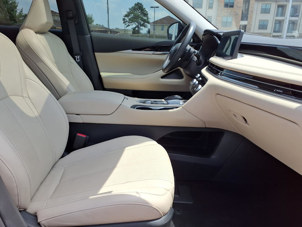 Thumbnail: 2024 INFINITI QX60 - 18