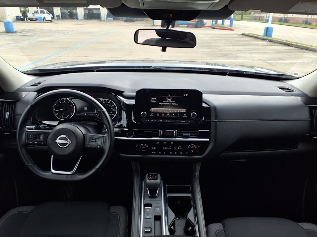 Thumbnail: 2025 Nissan Pathfinder - 8