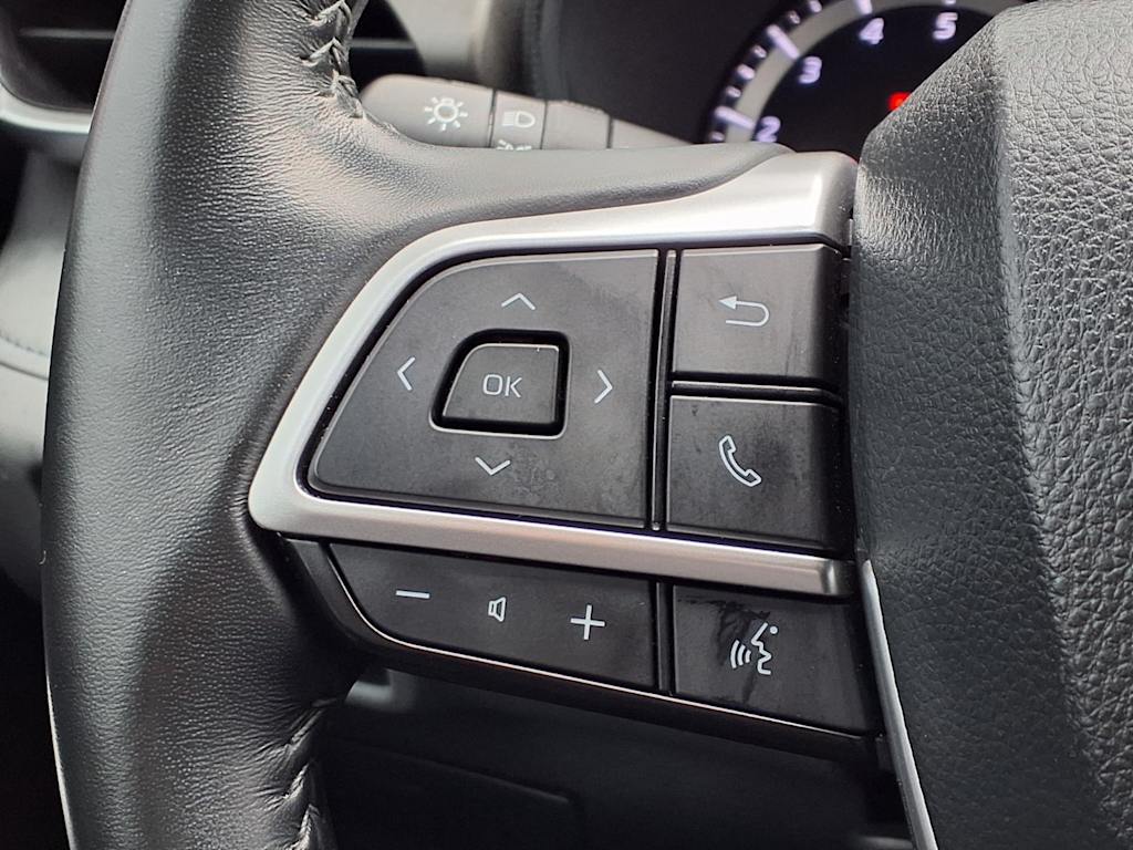 Thumbnail: 2024 Toyota Highlander - 20