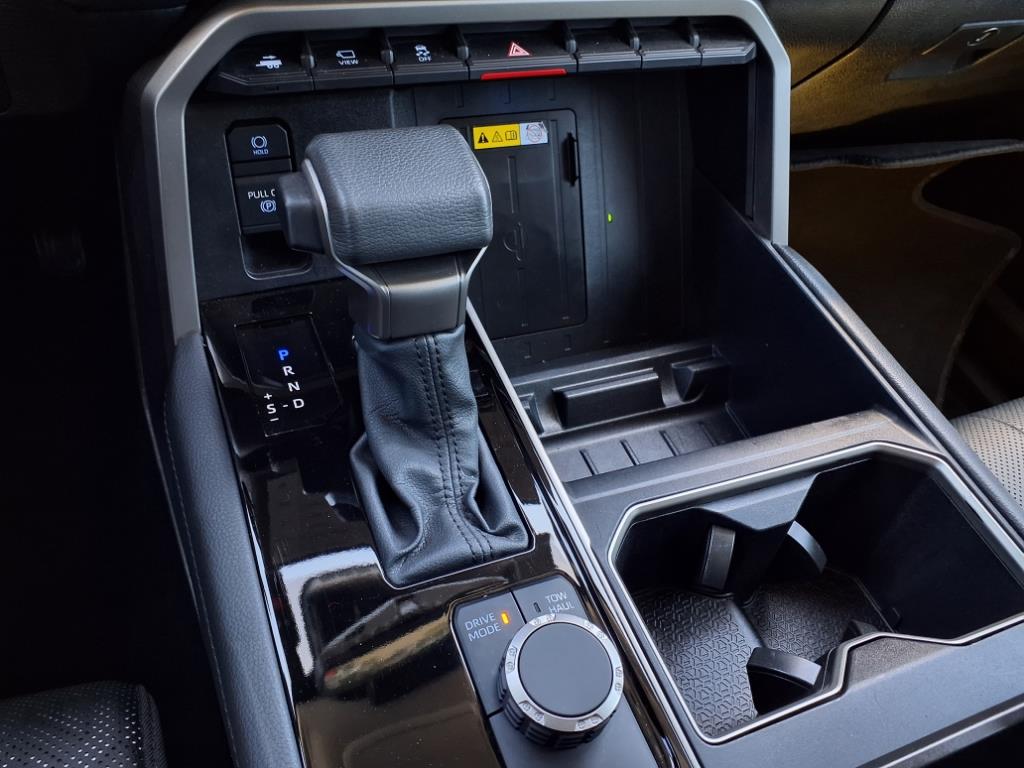 2023 Toyota Tundra Limited 16