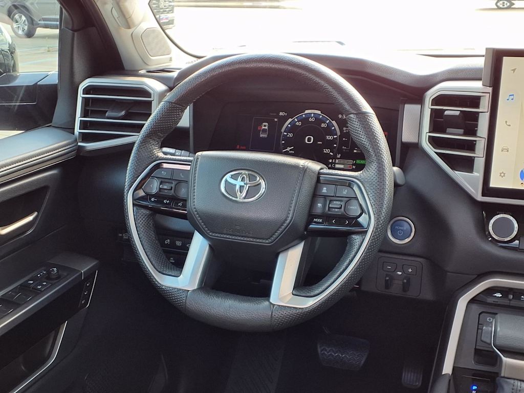 Thumbnail: 2024 Toyota Tundra - 13