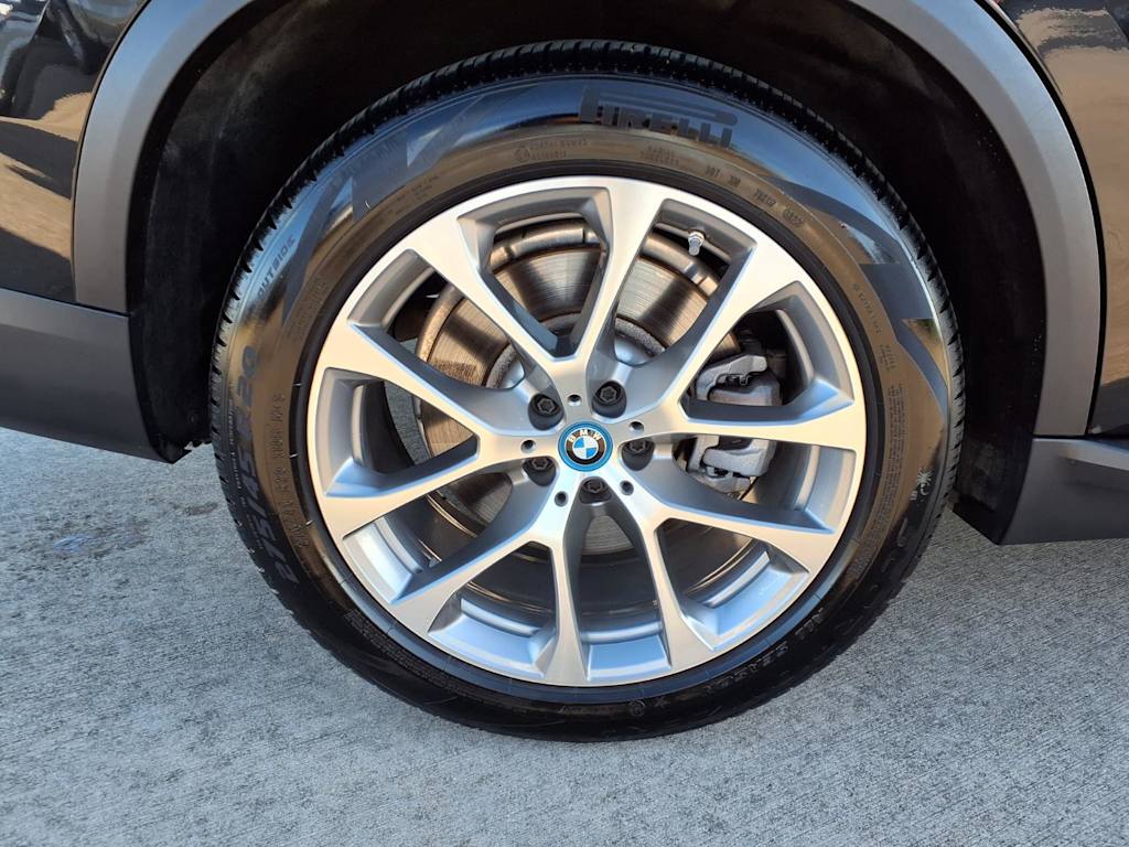 Thumbnail: 2024 BMW X5 - 7