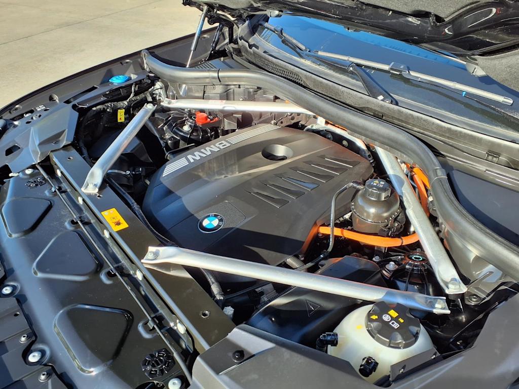 Thumbnail: 2024 BMW X5 - 8