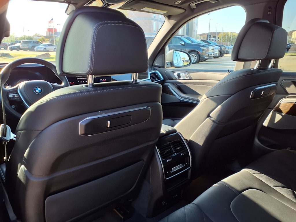 Thumbnail: 2024 BMW X5 - 12
