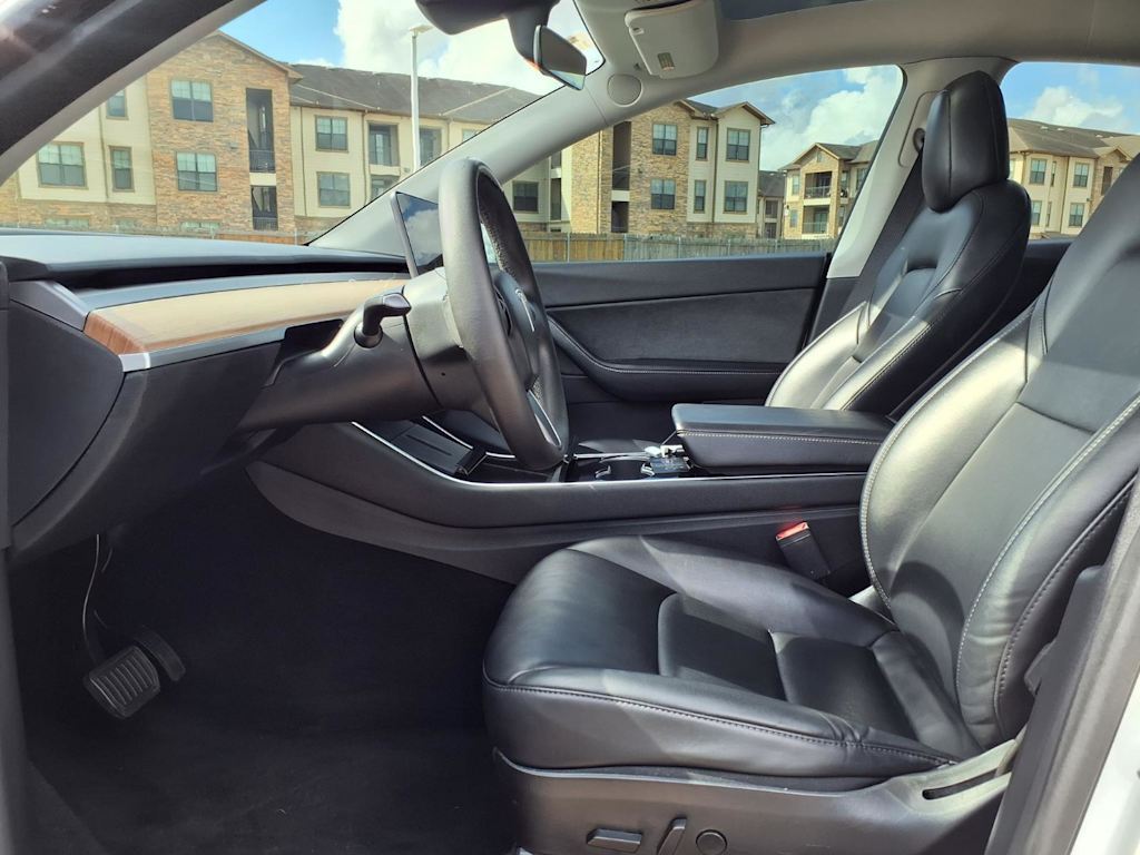 Thumbnail: 2020 Tesla Model Y - 9