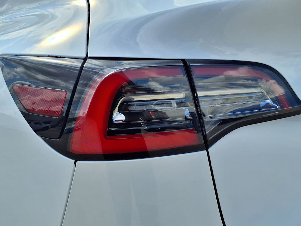 Thumbnail: 2020 Tesla Model Y - 19