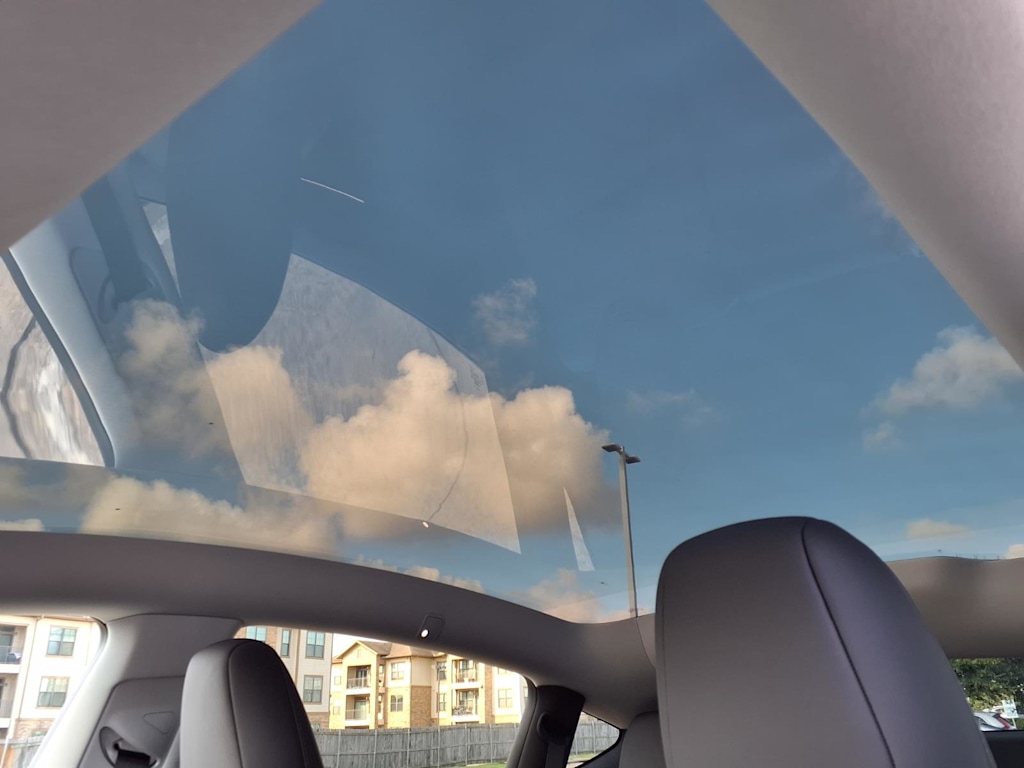 Thumbnail: 2026 Tesla Model Y - 18