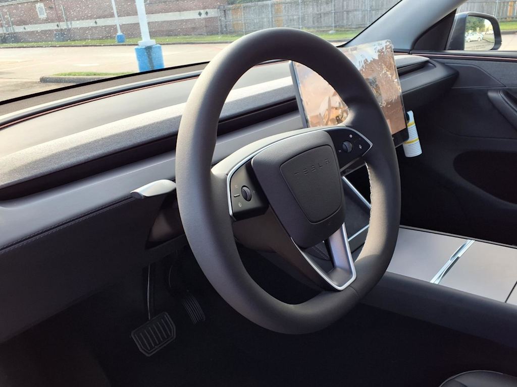 Thumbnail: 2026 Tesla Model Y - 2