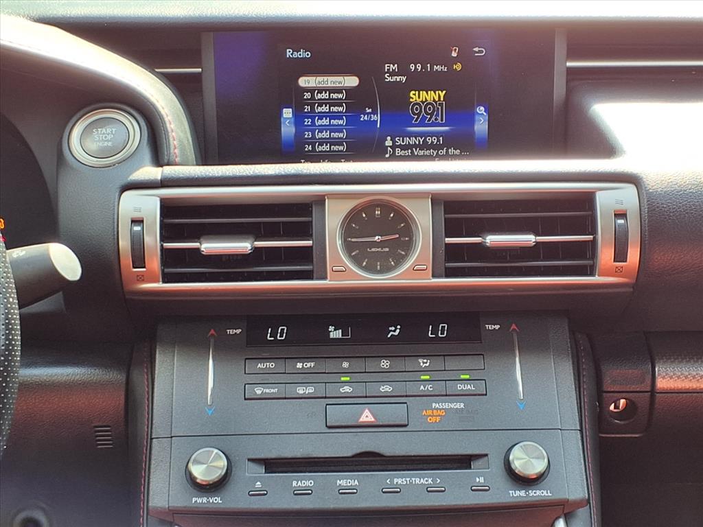 Thumbnail: 2016 Lexus IS - 14