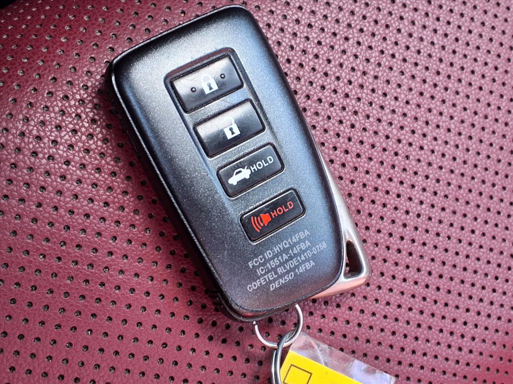 Thumbnail: 2016 Lexus IS - 27