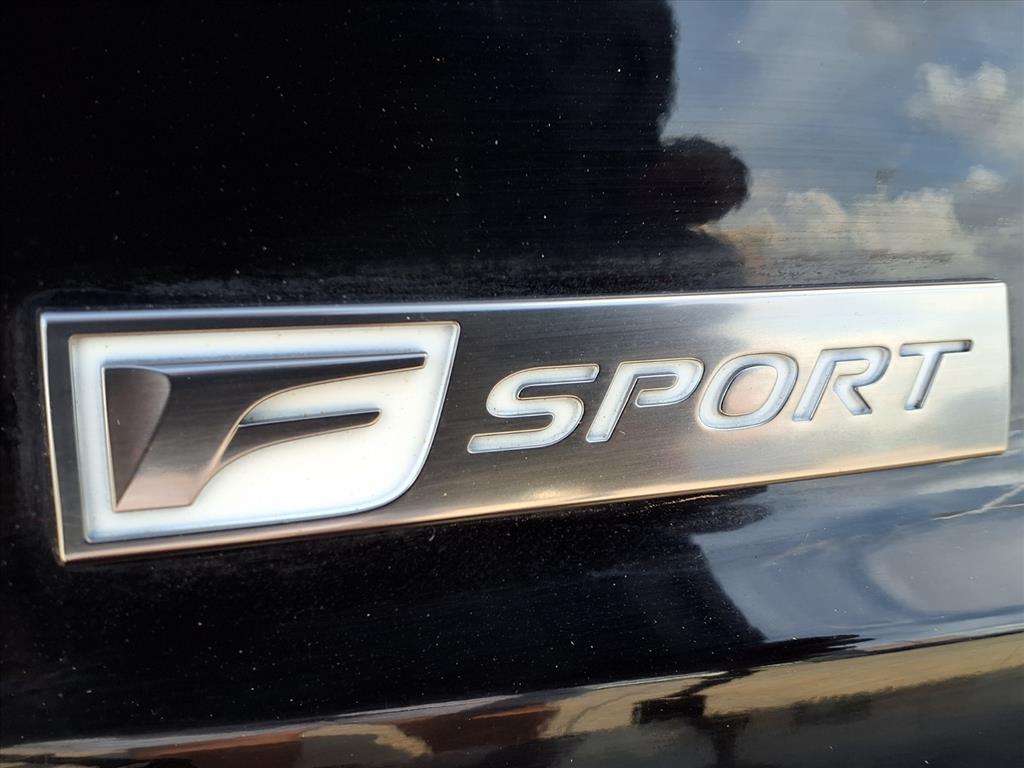 Thumbnail: 2016 Lexus IS - 7