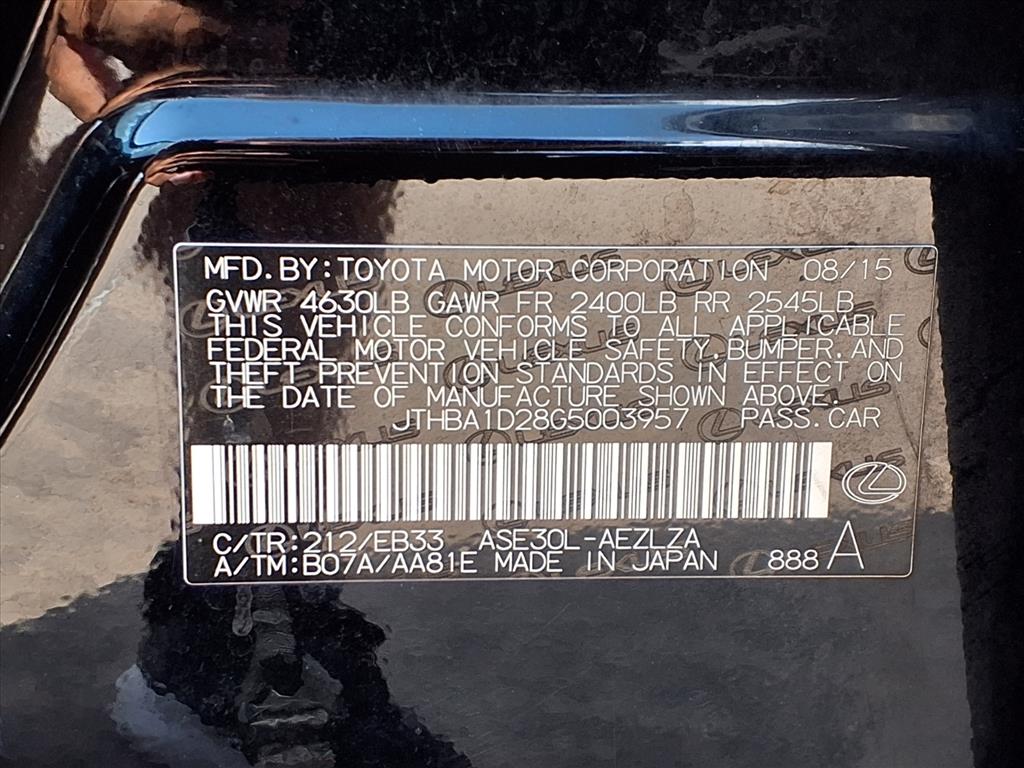 Thumbnail: 2016 Lexus IS - 19