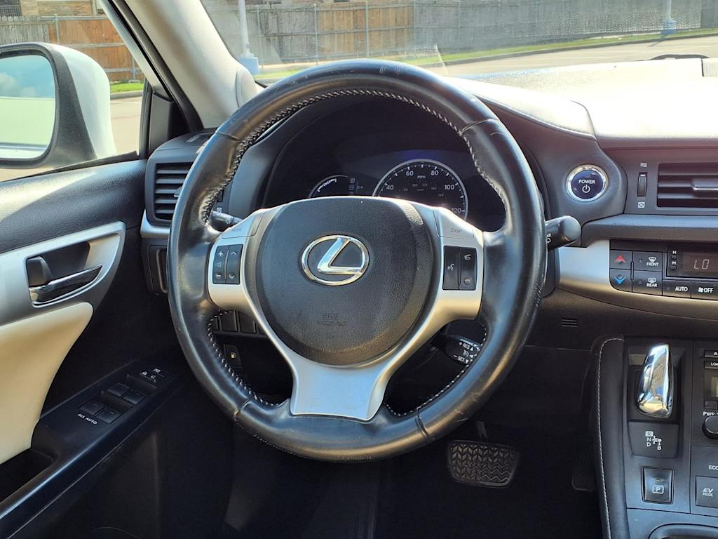 Thumbnail: 2011 Lexus CT - 13