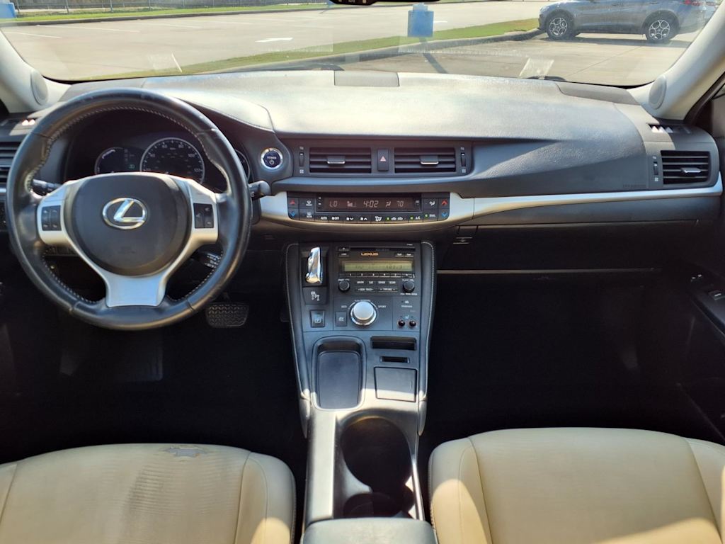 Thumbnail: 2011 Lexus CT - 9