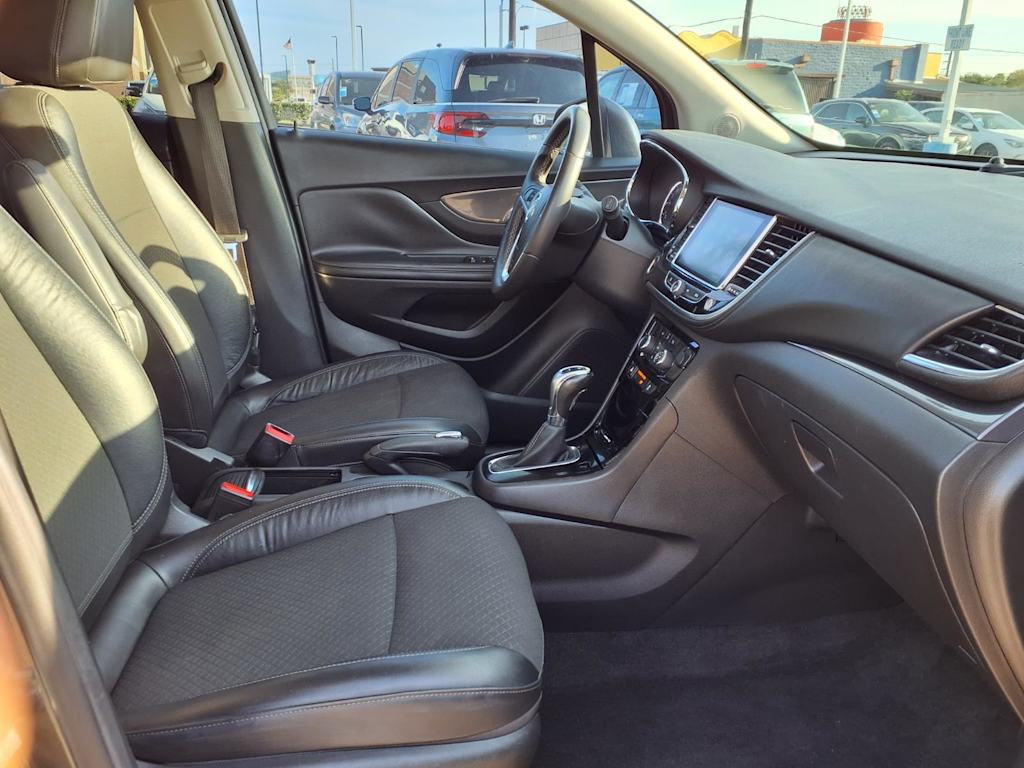 Thumbnail: 2017 Buick Encore - 11
